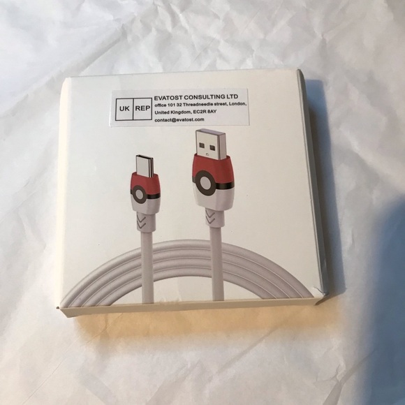 NIB NINTENDO SWITCH CONNECTOR CABLE FOR TV ONLY TAKEN OUT OF BOX FOR PICTURES - Picture 1 of 4